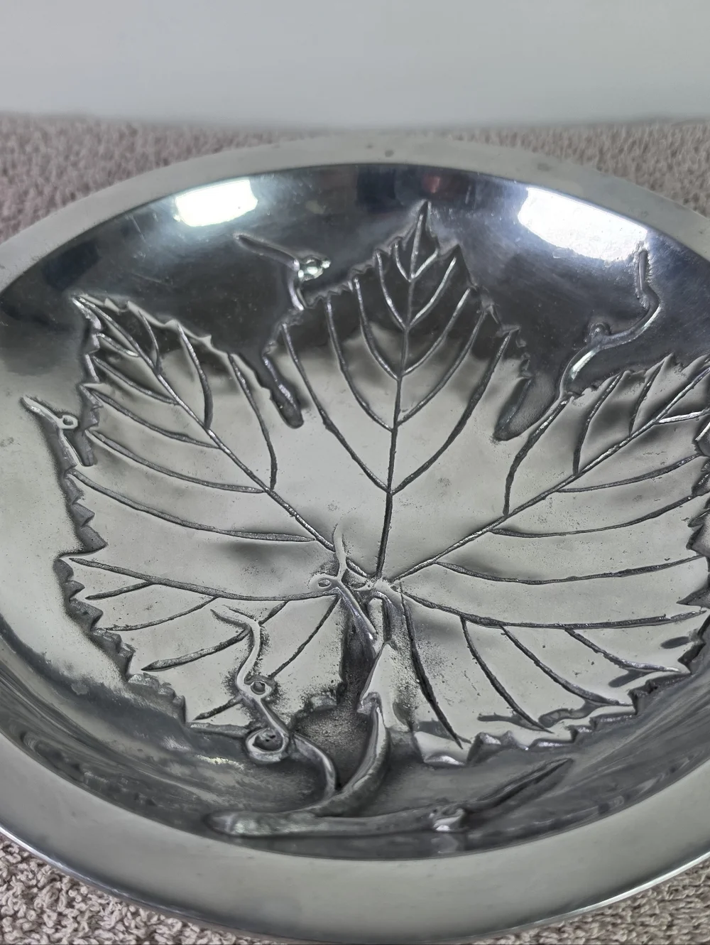 Maripisa Leaf Serving Bowl